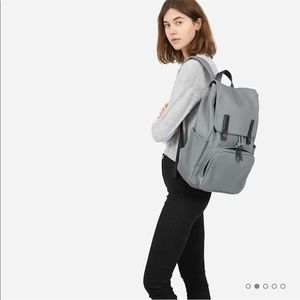 Everlane Modern Snap Backpack in Grey